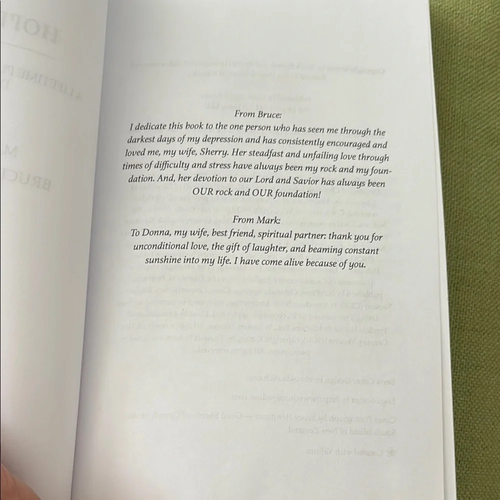 ❤️3 for $15!❤️ Hope Again Book by Mark Sutton and Dr. Bruce Hennigan